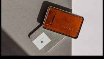 Cronici elaborate: povești spuse pe mâinile tale îndrăznețe